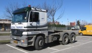 Mercedes-Benz Actros 3348