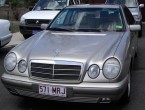 Mercedes-Benz E240