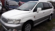 Mitsubishi Chariot Grandis 23