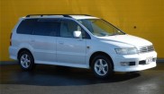 Mitsubishi Chariot Grandis Exceed GDi