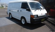 Mitsubishi Express