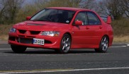 Mitsubishi Lancer Evolution VIII FQ-300