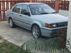 Nissan Sentra 16 SLX