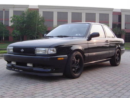 Nissan Sentra B13