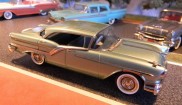 Oldsmobile 88 4dr HT