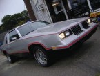 Oldsmobile Cutlass 2dr