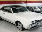 Oldsmobile Cutlass 442 2dr HT