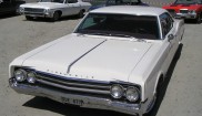 Oldsmobile Delta 88 2dr HT