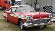 Oldsmobile Dynamic 88 2dr sedan