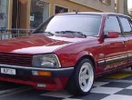 Peugeot 505