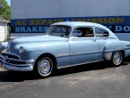 Pontiac Streamliner De Luxe 2dr