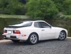 Porsche 944