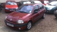 Renault Clio RXE 16 Auto