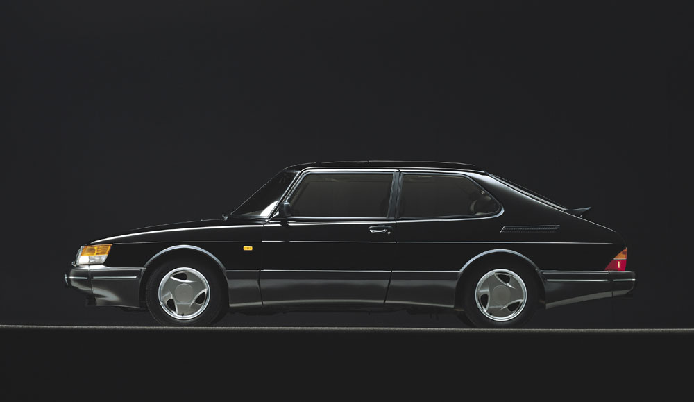 SAAB 900