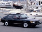 SAAB 900