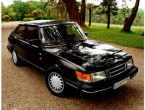 SAAB 900