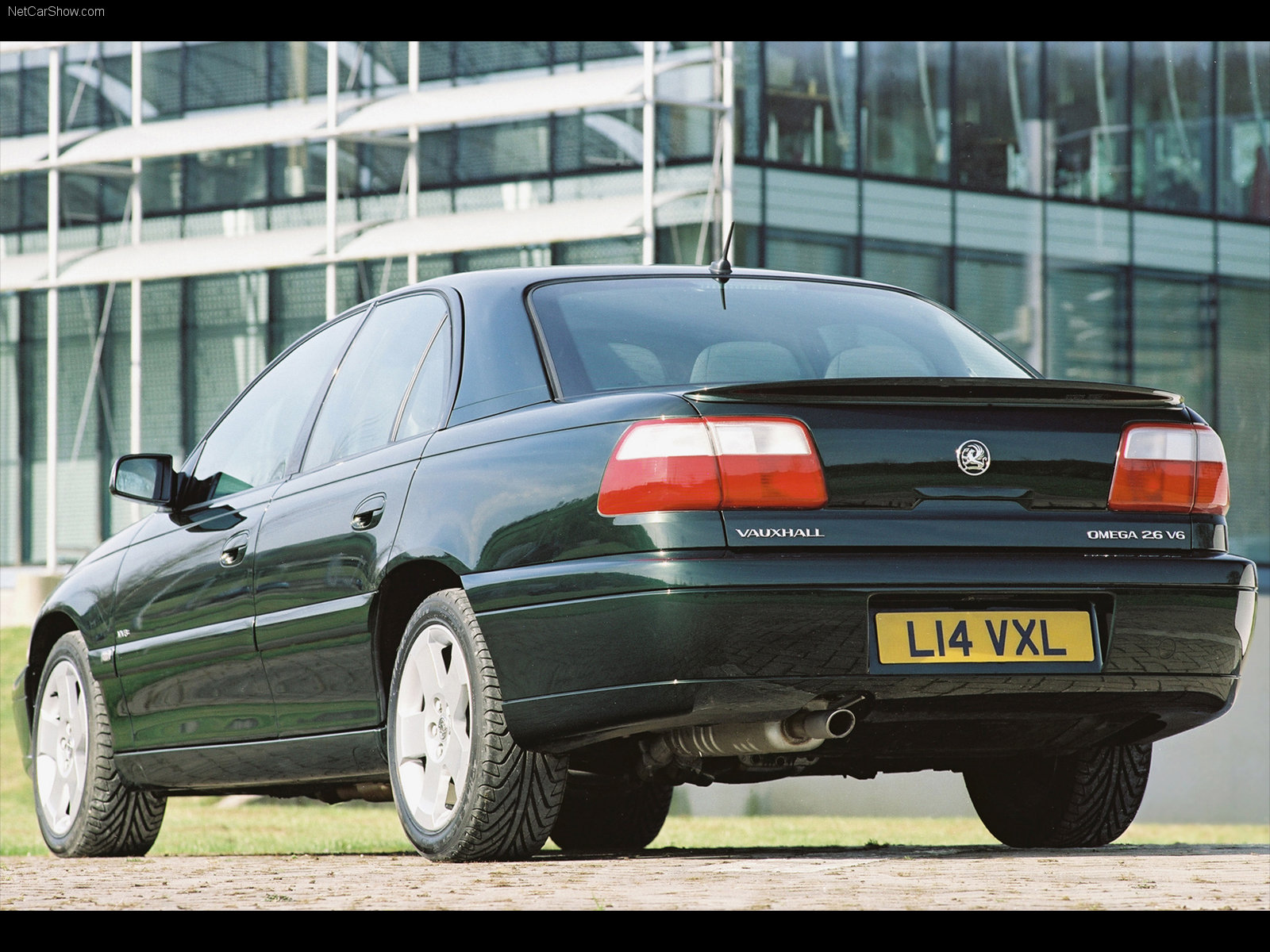 Vauxhall Omega